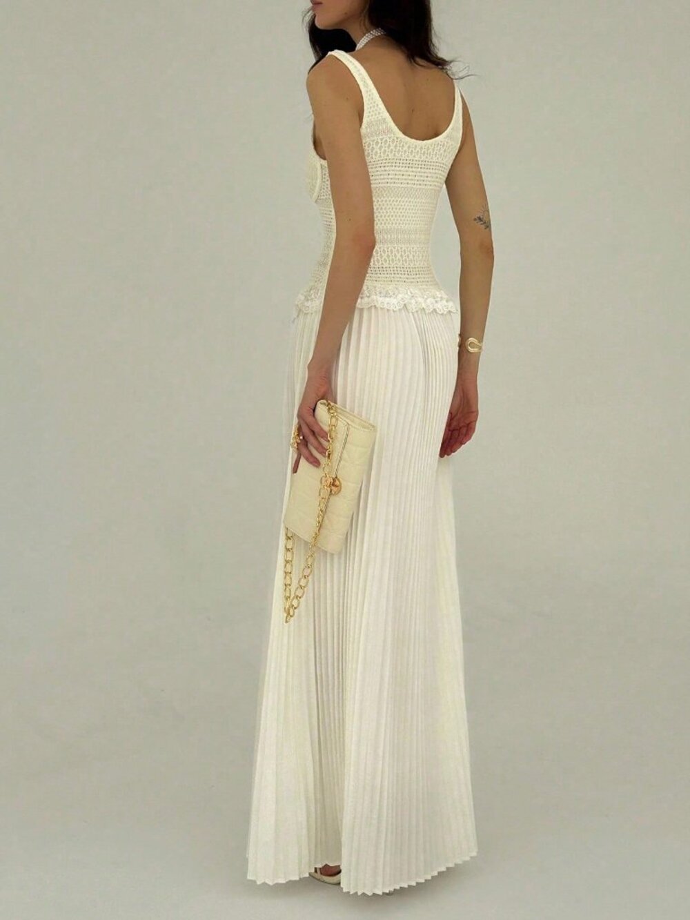 Beige Elegant Women's Fitted Sexy Low-Cut Pleated Lace Trim Maxi Dress - Picture 3 of 6